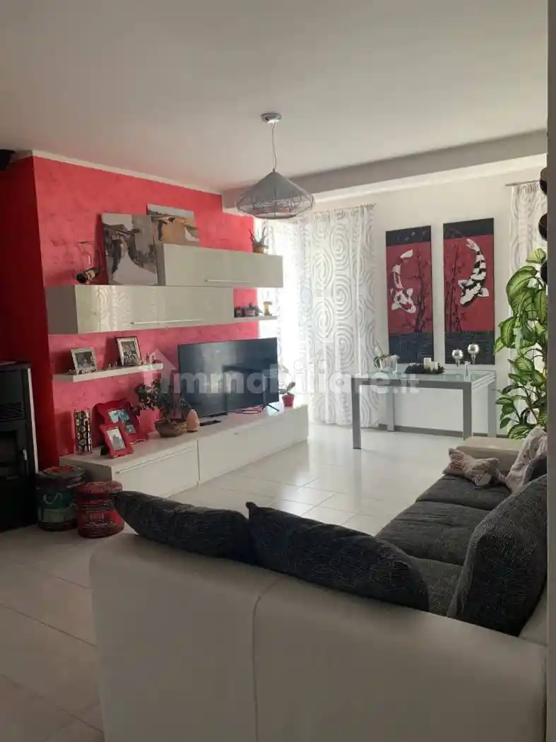 Appartamento in vendita a Canino