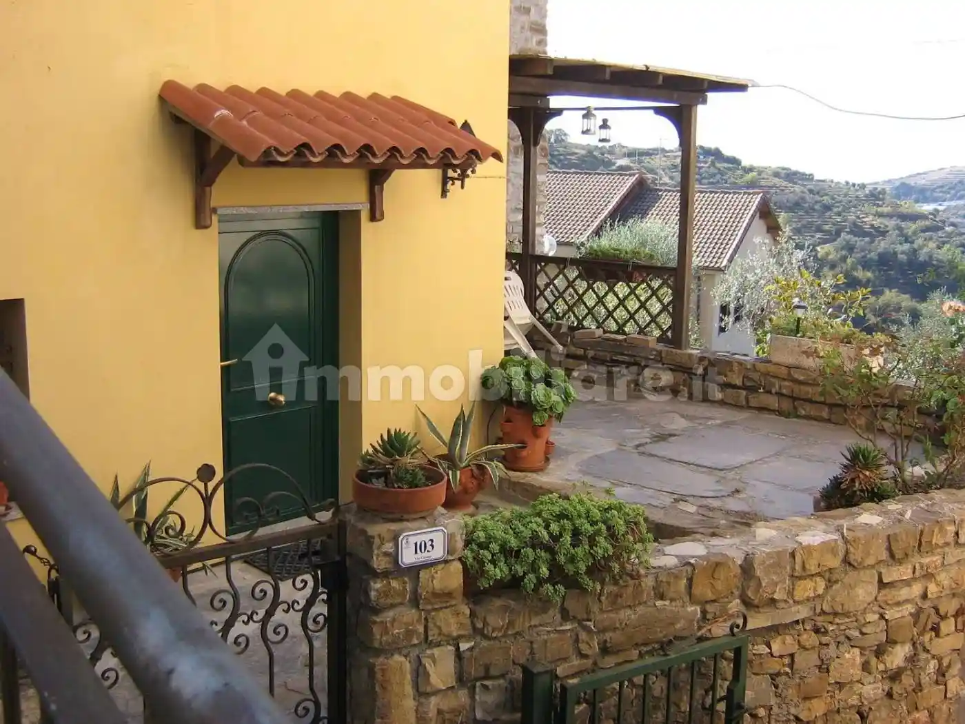 Villa in vendita a Pompeiana