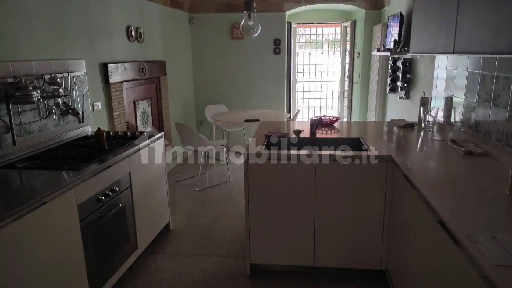 Appartamento piazza Plebiscito 12, Torre de' Passeri - foto 5