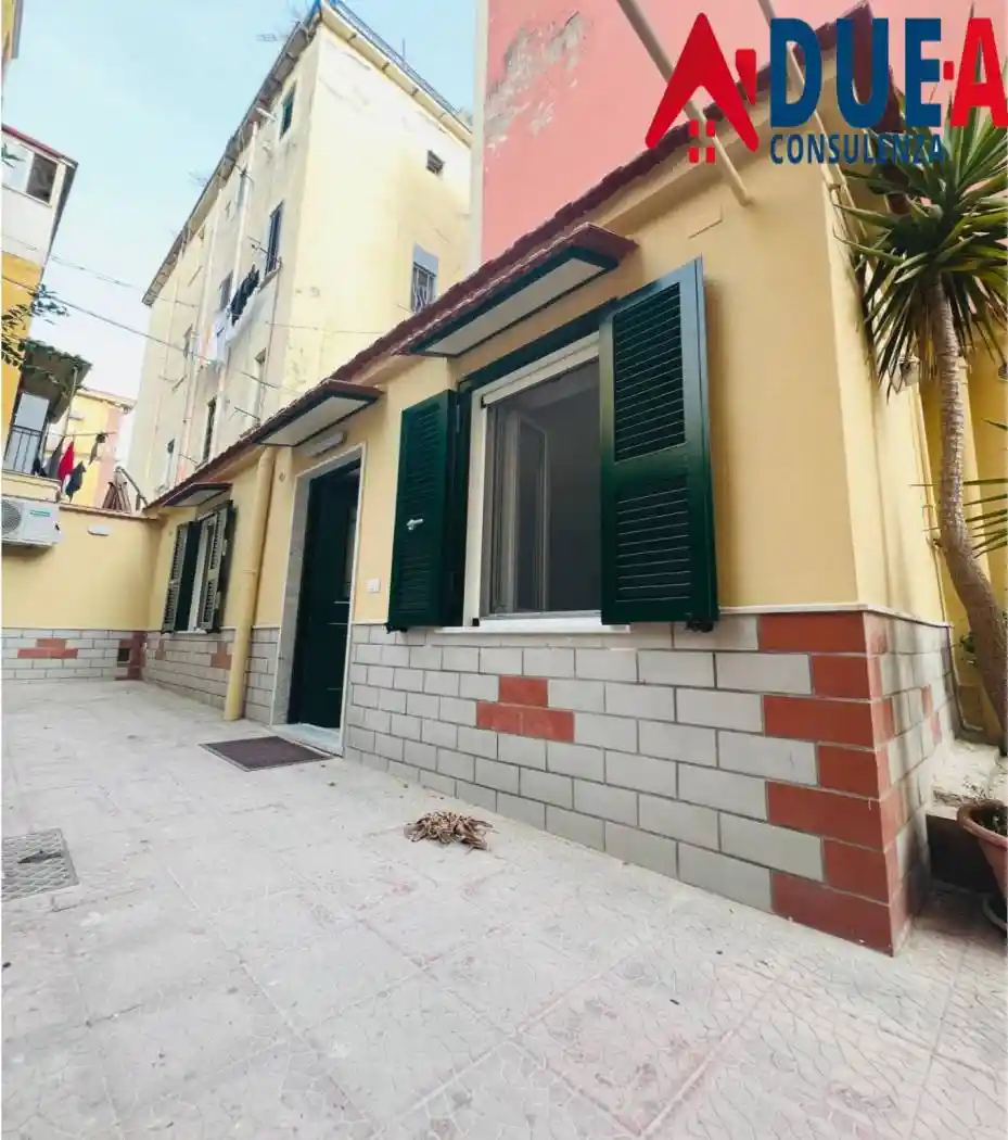 Appartamento in affitto a Napoli