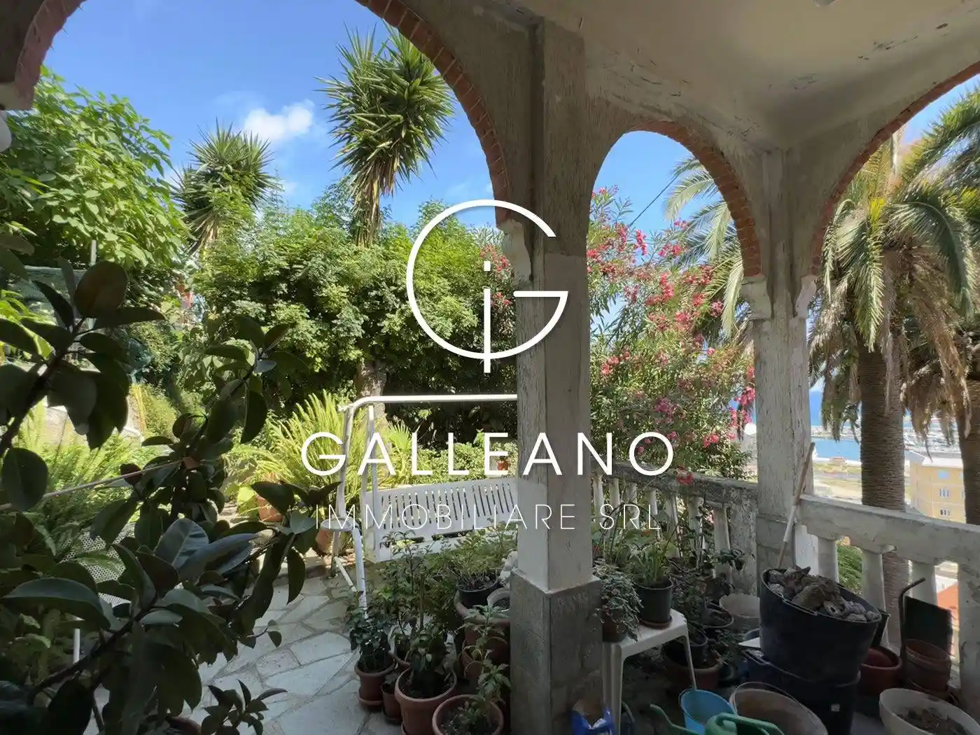 Villa in vendita a Varazze