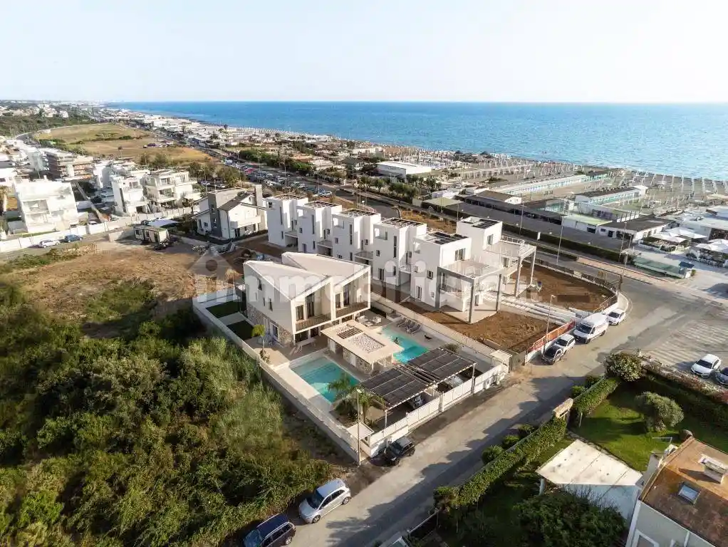 Villa in vendita a Fiumicino