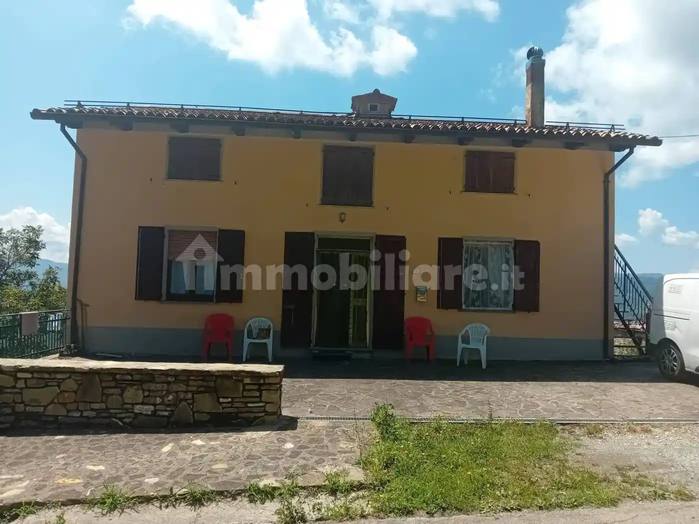 Villa in vendita a Bore