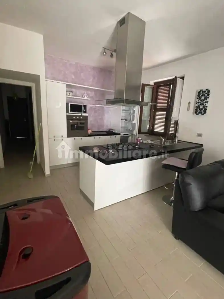 Appartamento in vendita a Caprarola