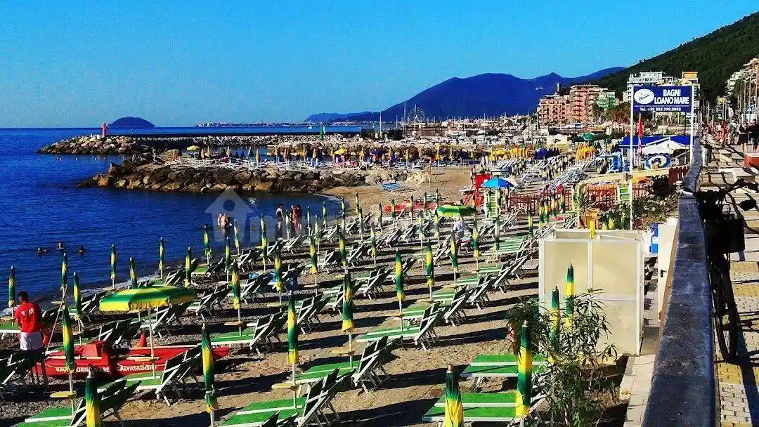 Appartamento in affitto a Loano