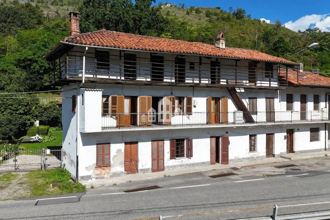 Casa indipendente in vendita a Baldissero Canavese