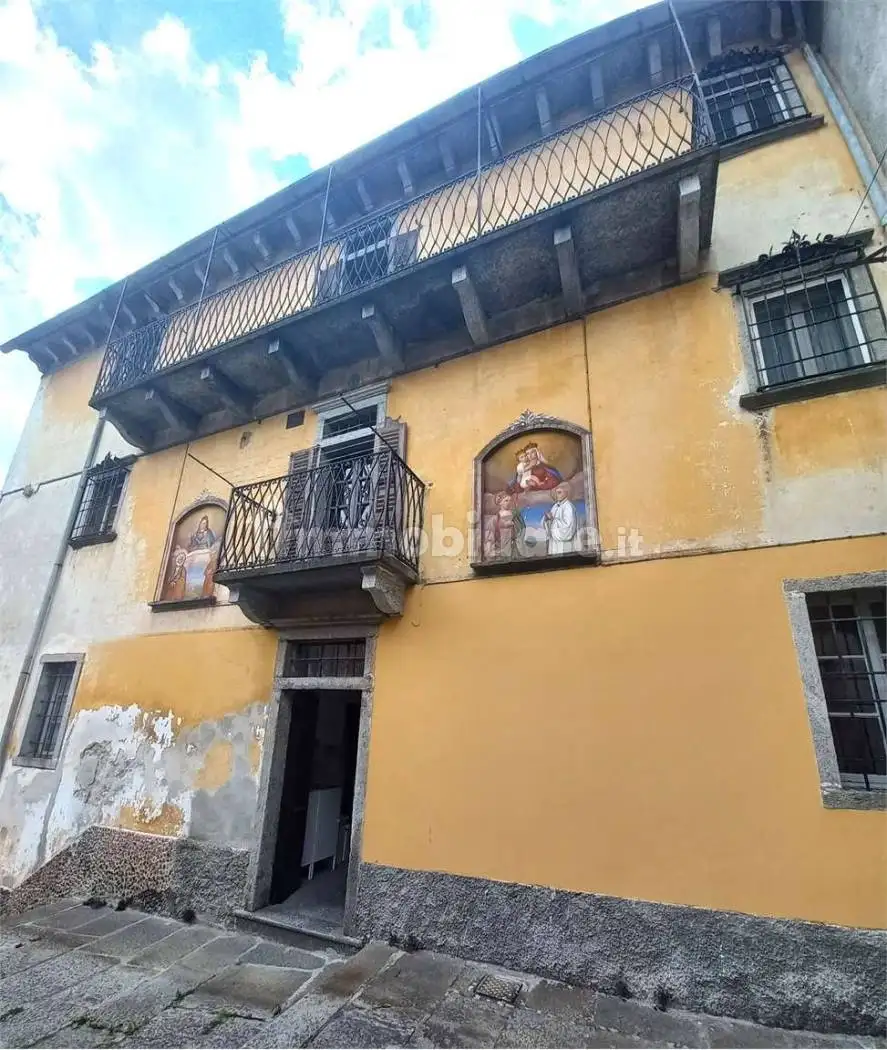 Casa indipendente in vendita a Re