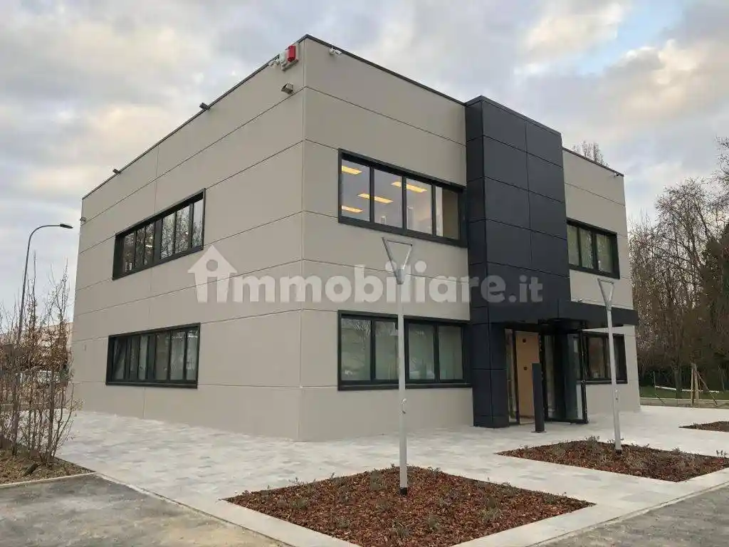 Palazzo - Edificio in vendita a Formia