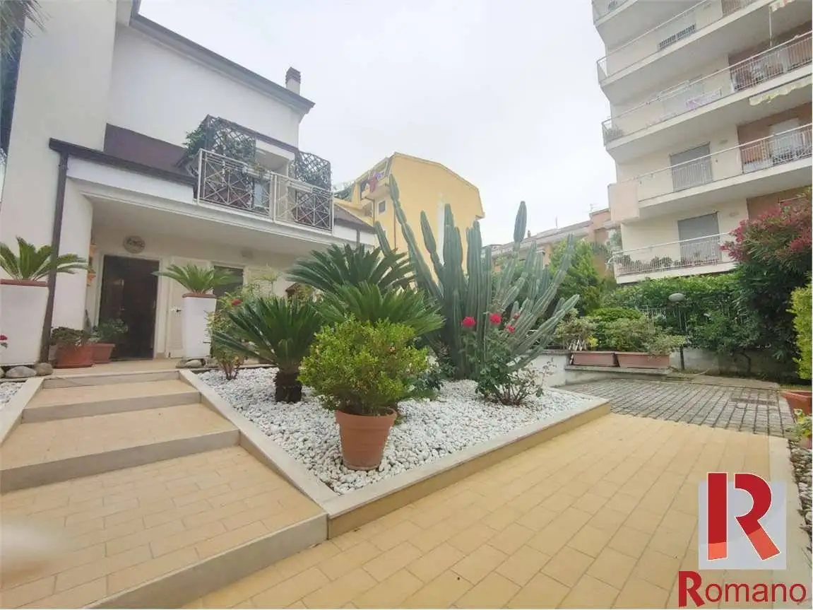 Villa in vendita a Capua