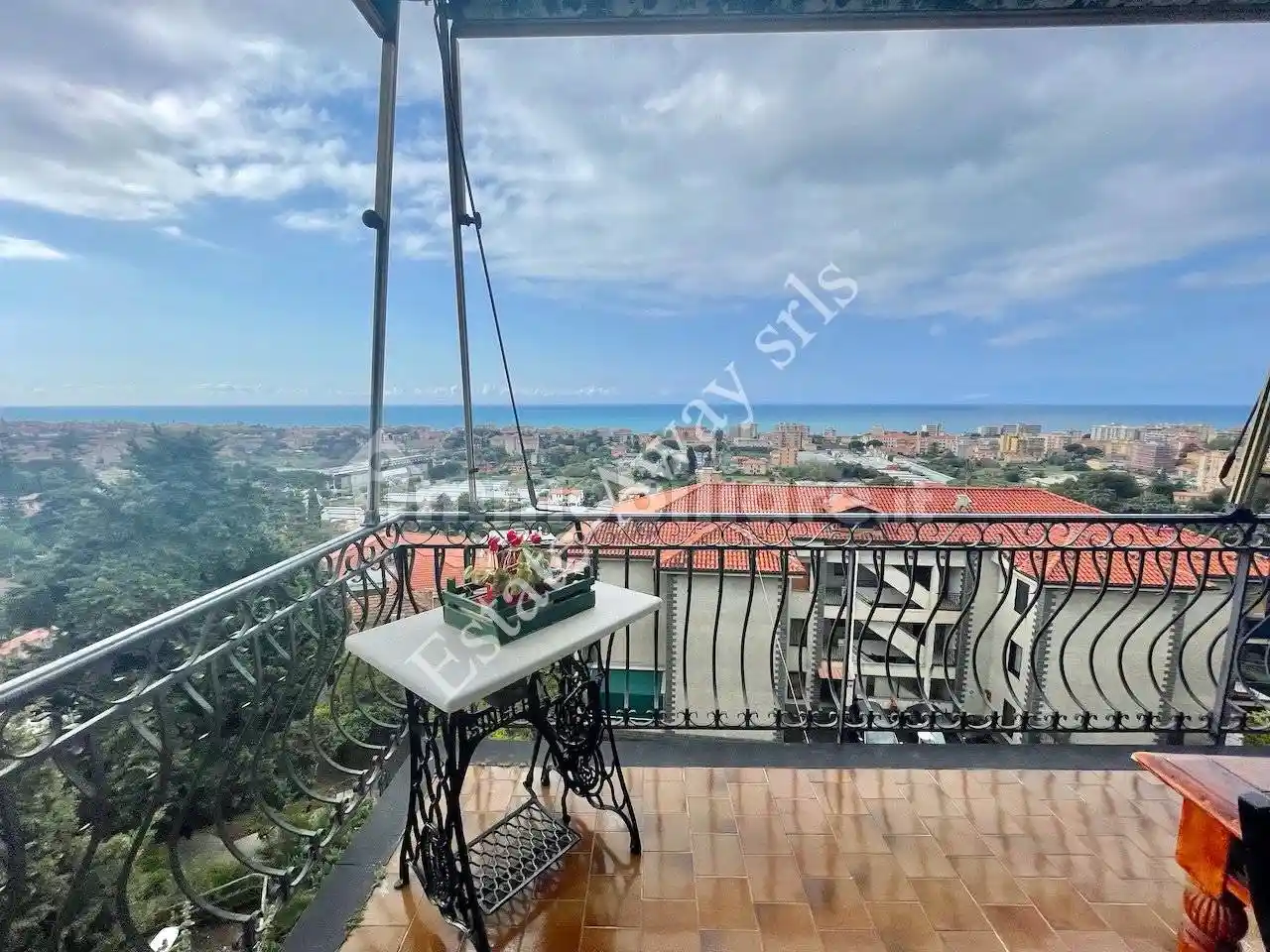 Appartamento in vendita a Vallecrosia