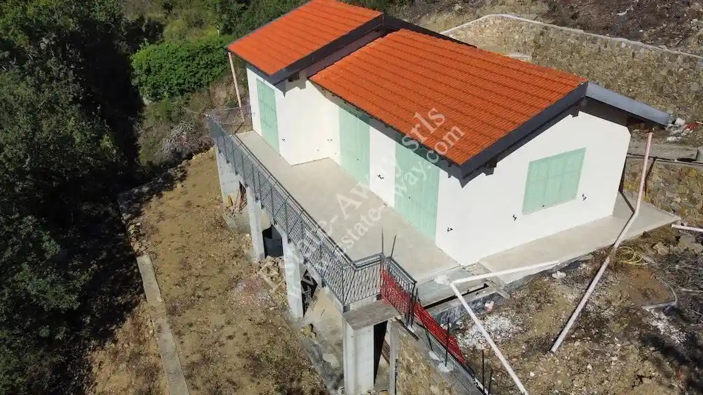 Casa indipendente in vendita a Vallebona