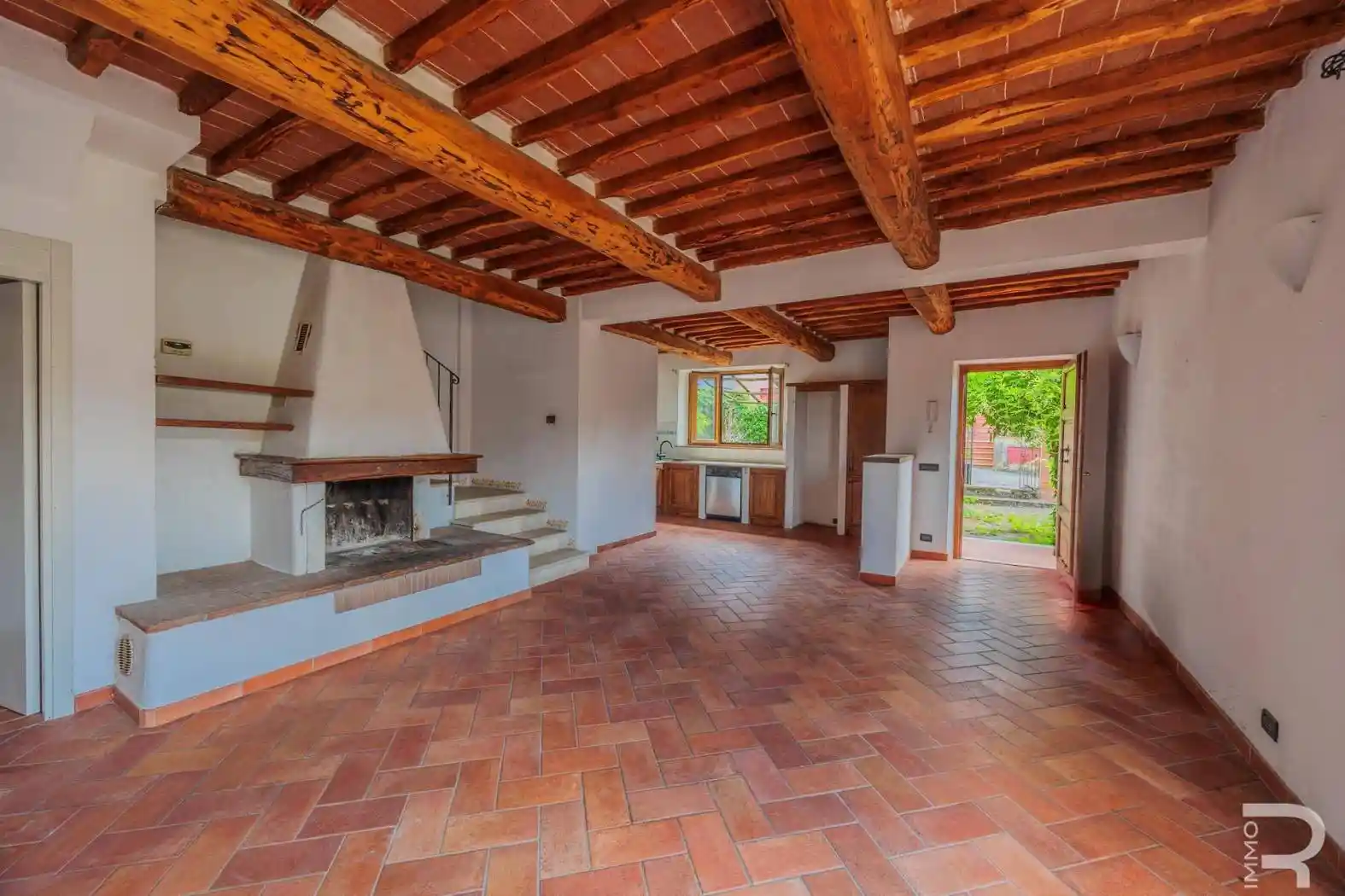 Villa in vendita a Monteroni d'Arbia