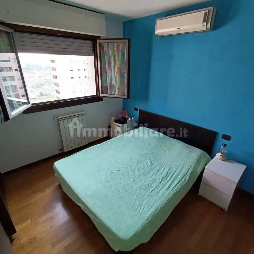 Trilocale via Don Francesco Beniamino della Torre 6, Quarto Oggiaro, Milano - foto 4