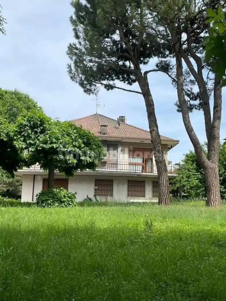 Villa unifamiliare via Papa Giovanni Xxiii, 44, Centro, Bulciago - foto 3