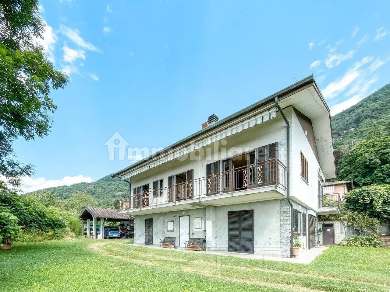 Appartamento in vendita a Mergozzo