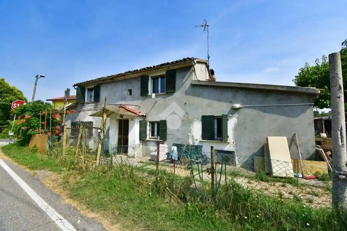 Rustico - Casale in vendita a Rimini