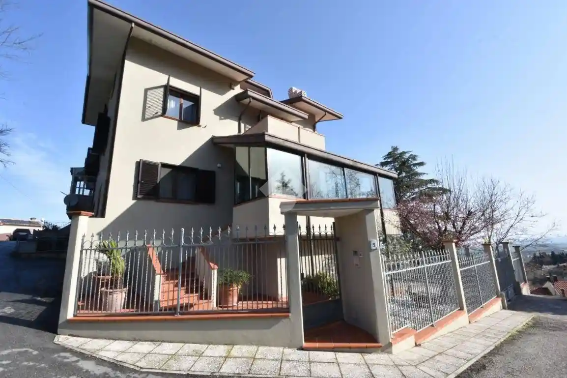 Villa in vendita a Montescudo - Montecolombo