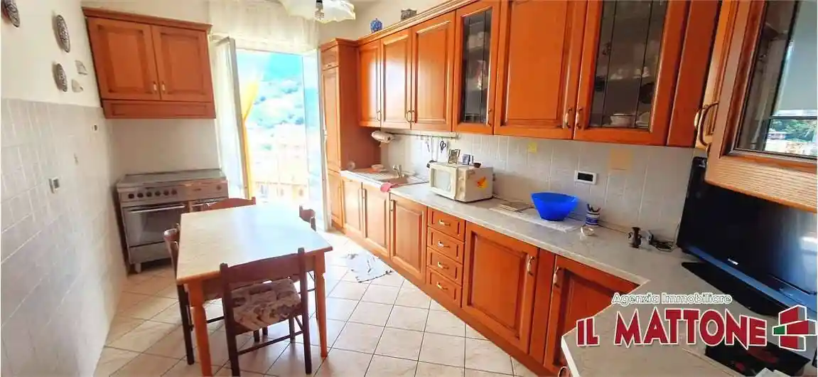 Appartamento in vendita a Genova