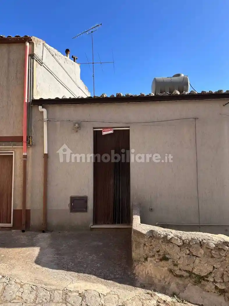 Casa indipendente in vendita a Caltabellotta