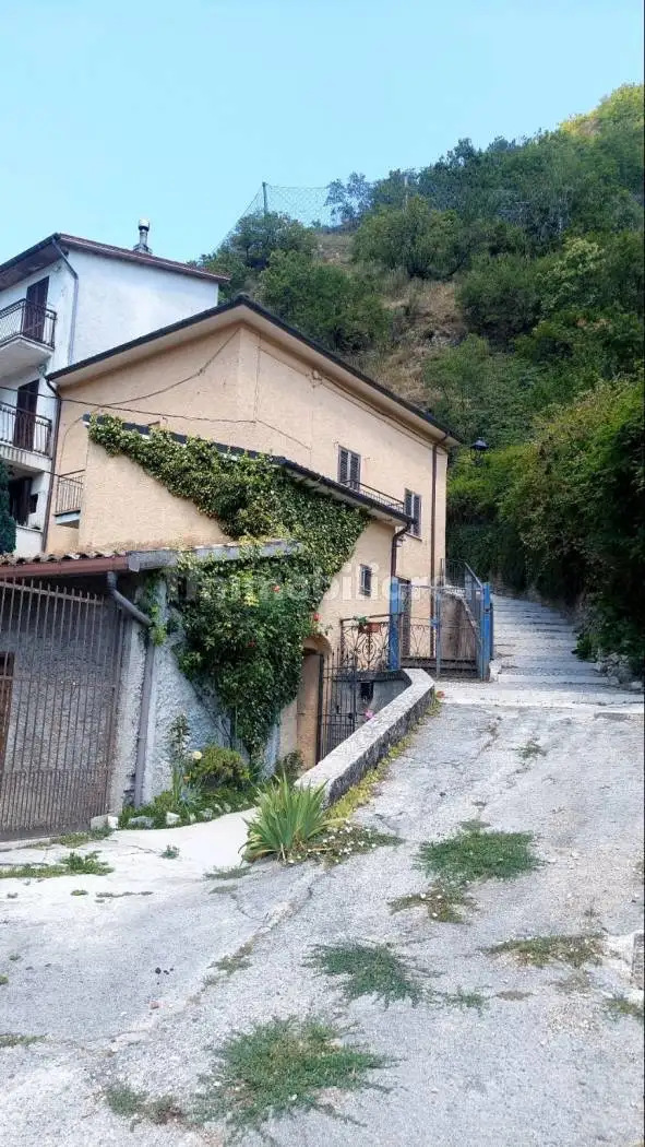 Villa in vendita a Posta