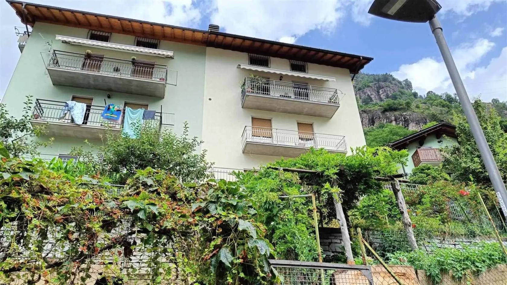 Appartamento buono stato, piano terra, Centro, Branzi - foto 2