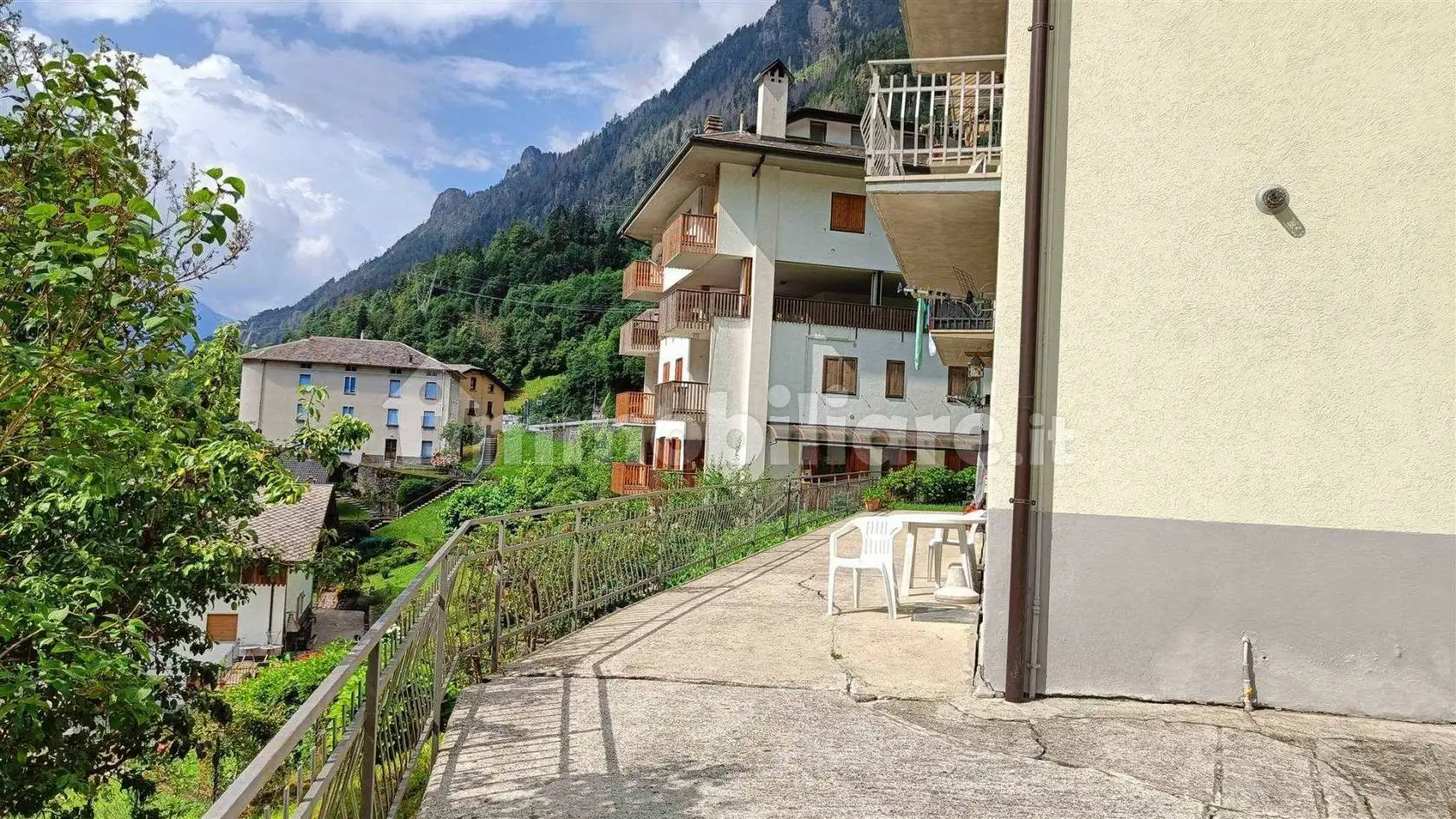 Appartamento buono stato, piano terra, Centro, Branzi - foto 3