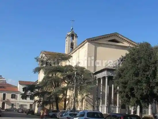 Appartamento in affitto a Follonica