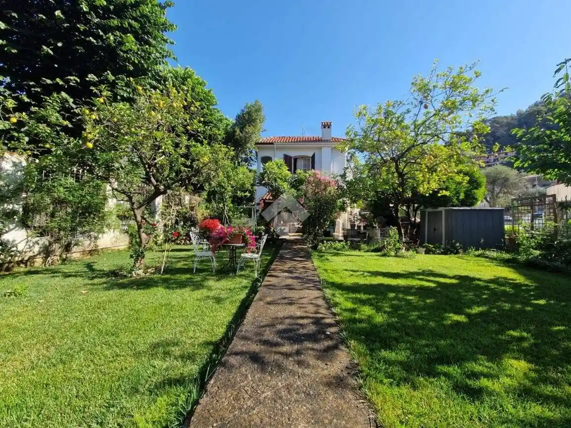 Villa in vendita a Ventimiglia