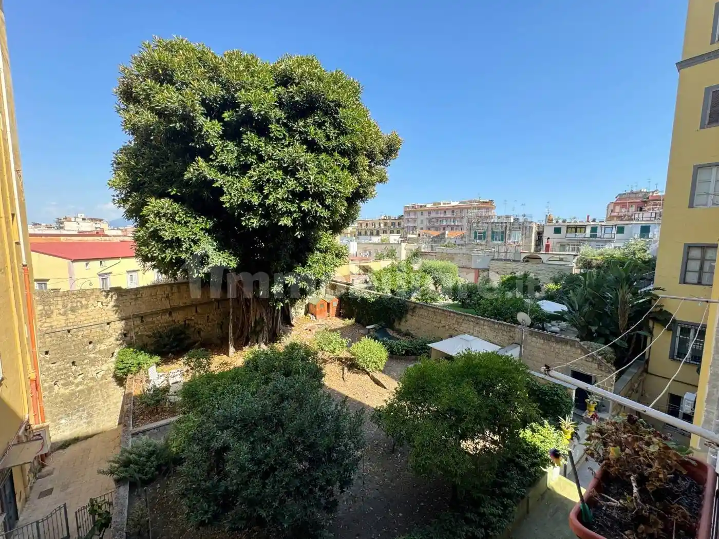 Appartamento in affitto a Napoli