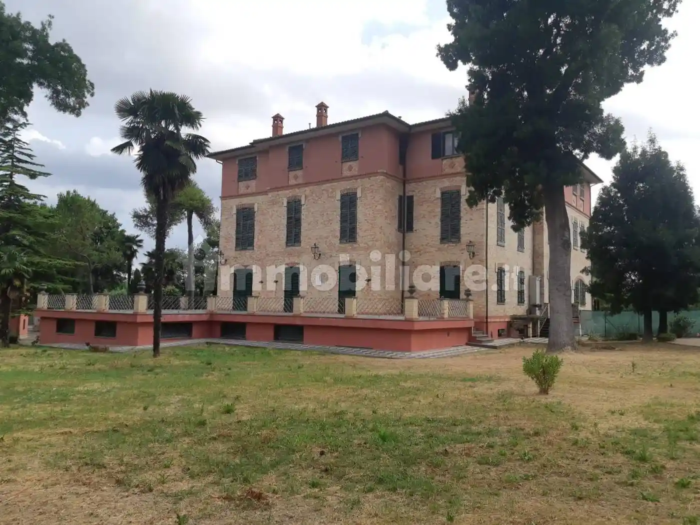 Villa in vendita a Castelfidardo