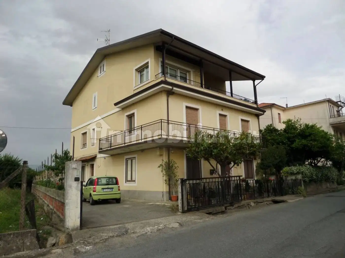 Appartamento in vendita a Polistena