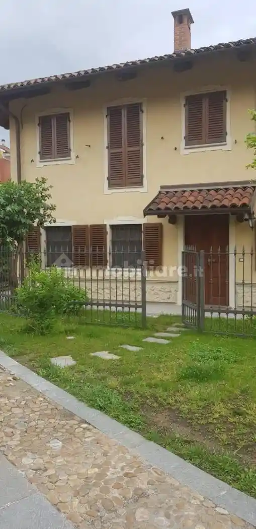 Villetta a schiera in affitto a Torino