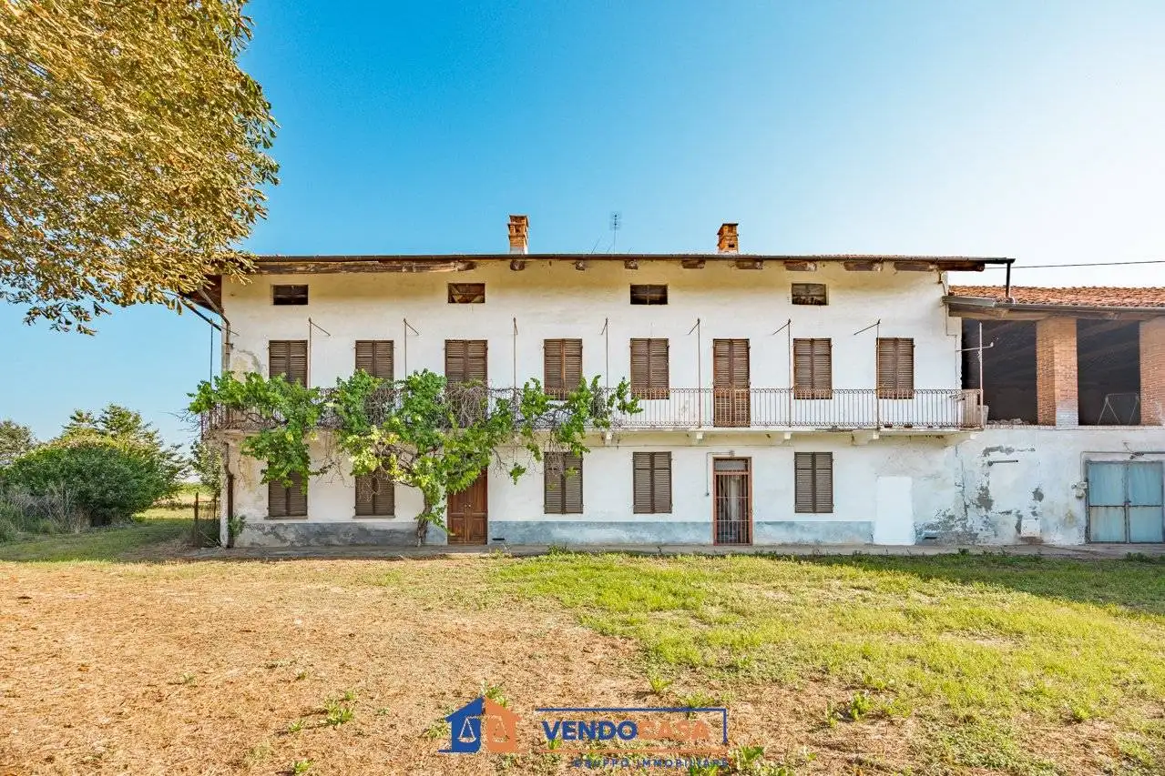 Rustico - Casale in vendita a Vottignasco
