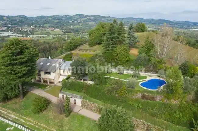 Villa in vendita a Bologna