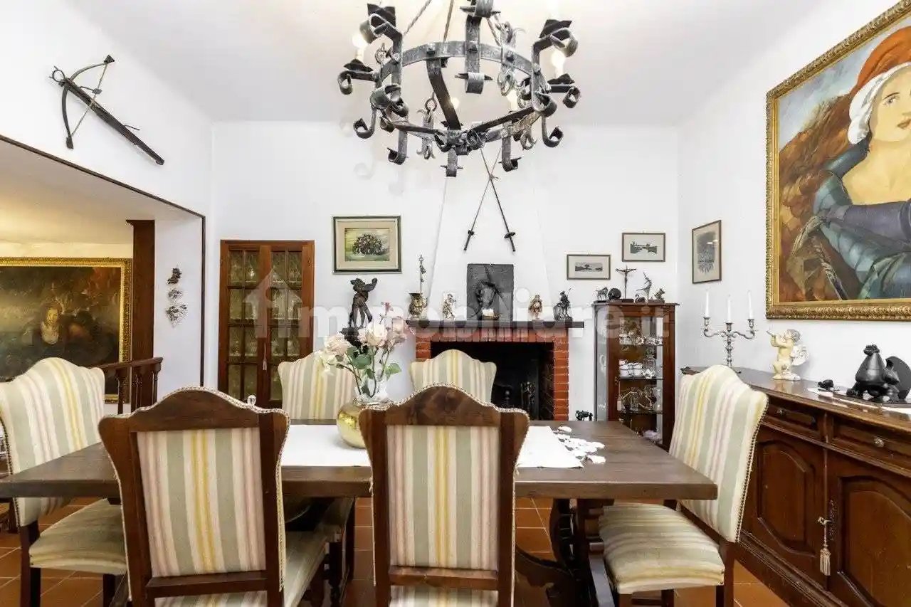 Villa in vendita a Pietrasanta