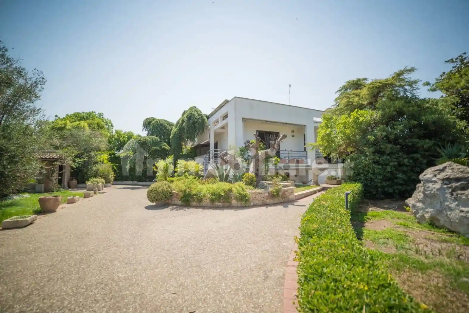 Villa in vendita a Lizzanello