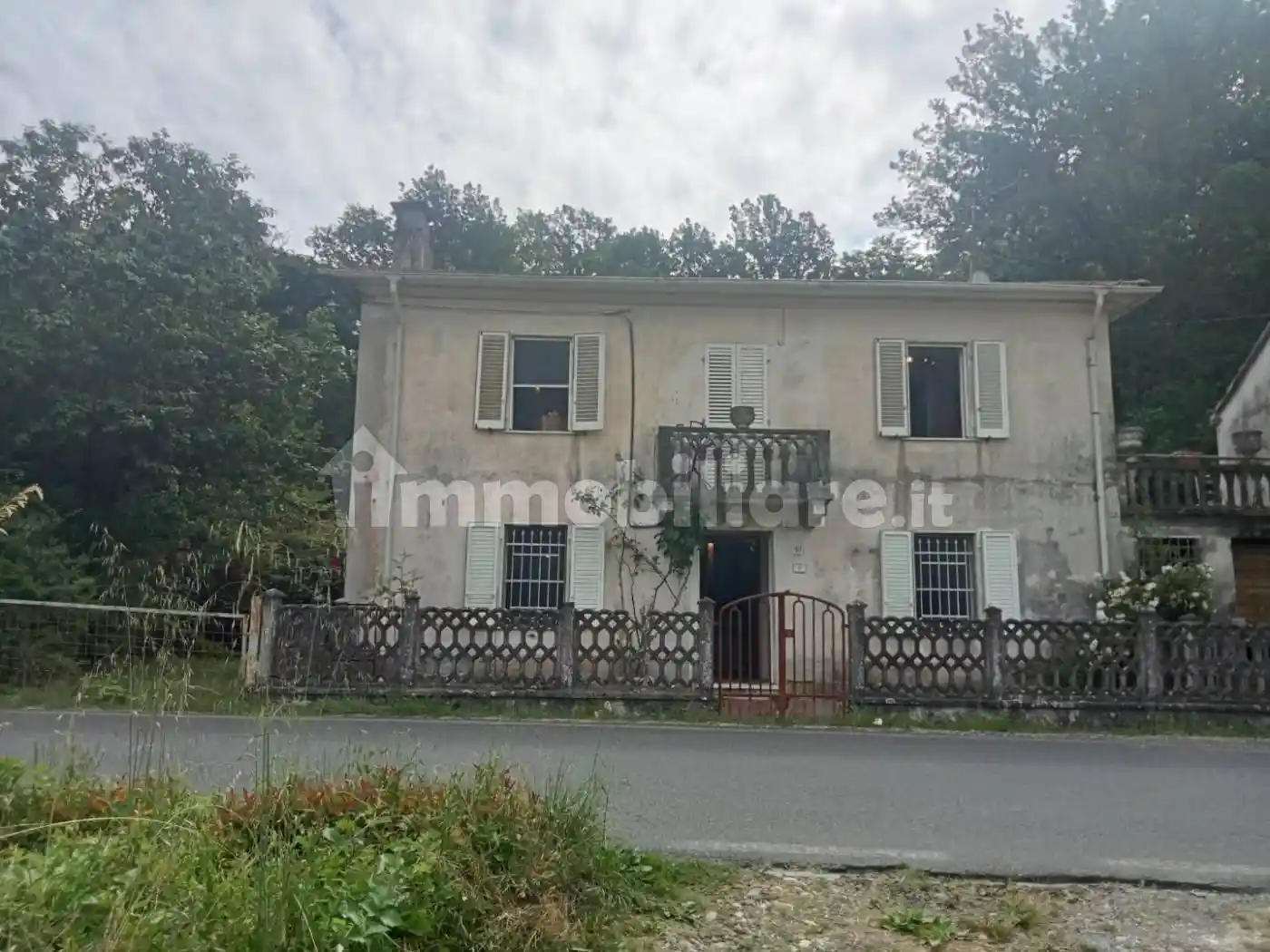 Casa indipendente in vendita a Fivizzano
