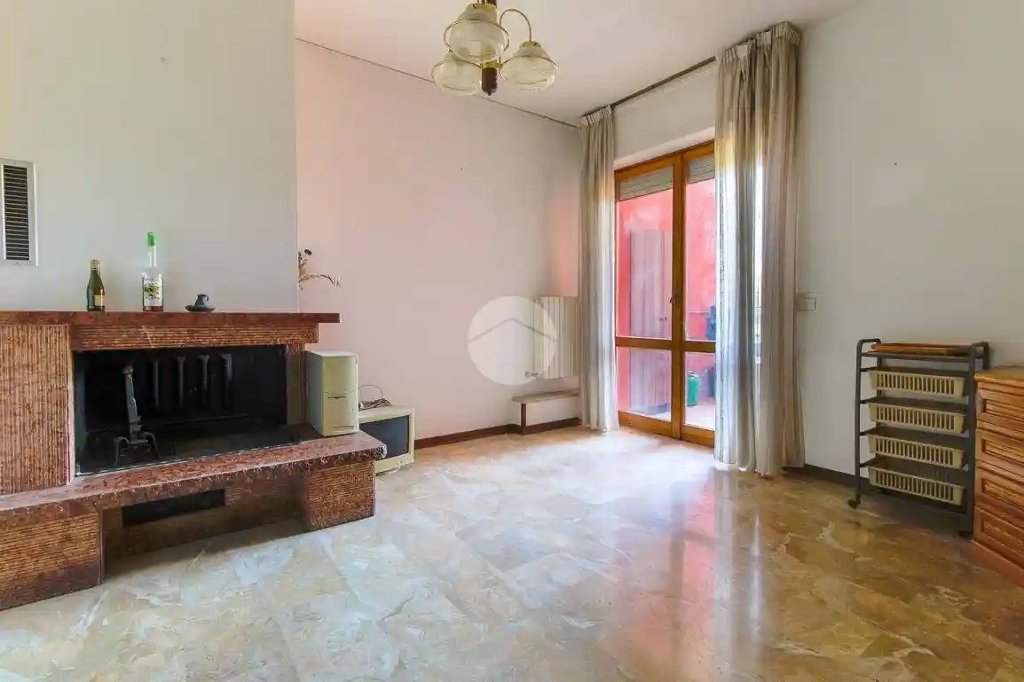 Quadrilocale viale Giovanni Bovio 52, Centro, Teramo - foto 3