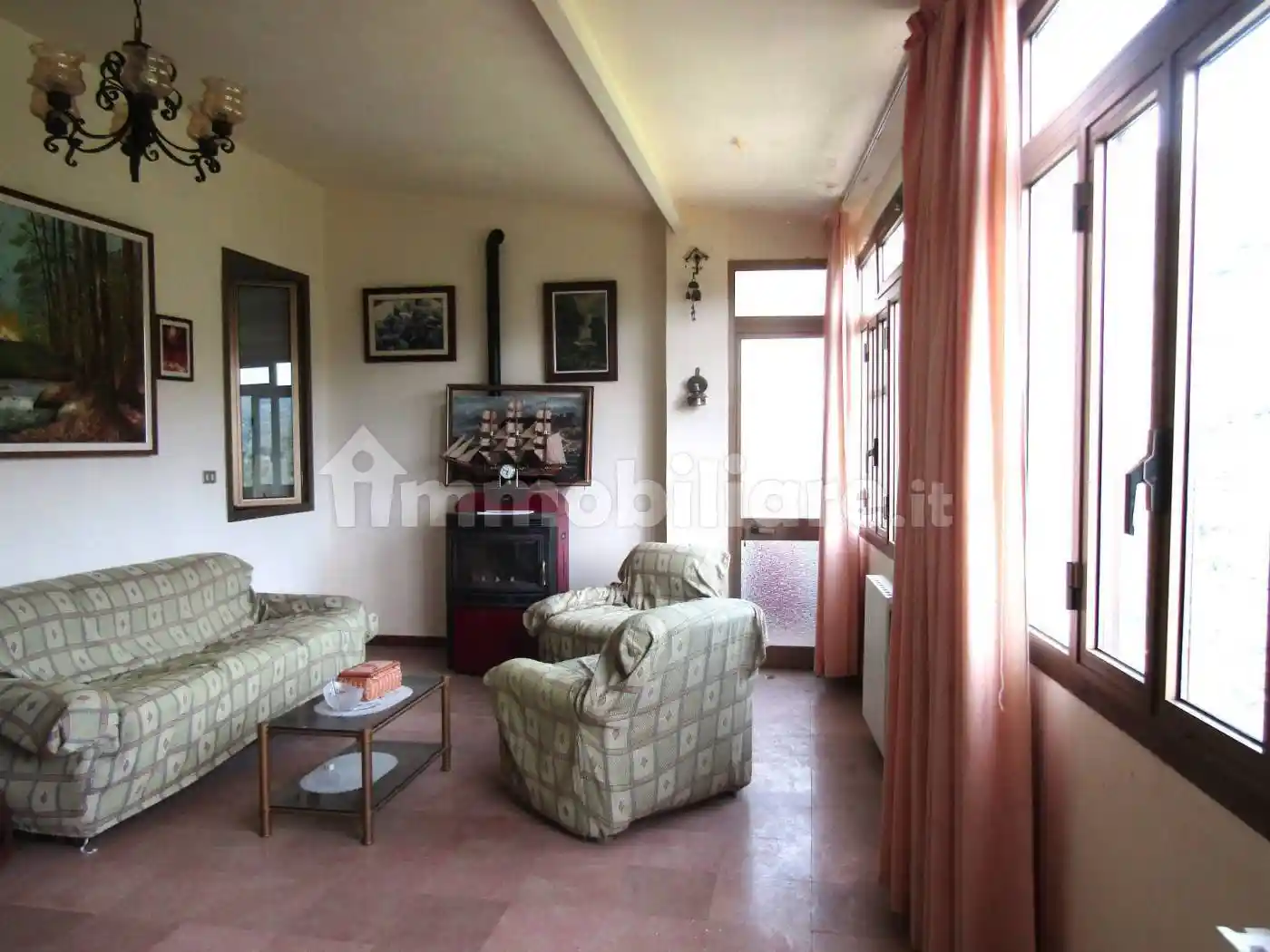 Appartamento in vendita a Dolceacqua