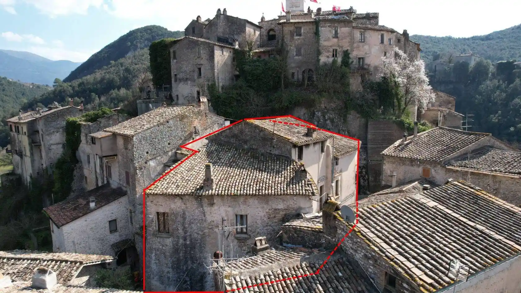 Palazzo - Edificio in vendita a Torri in Sabina