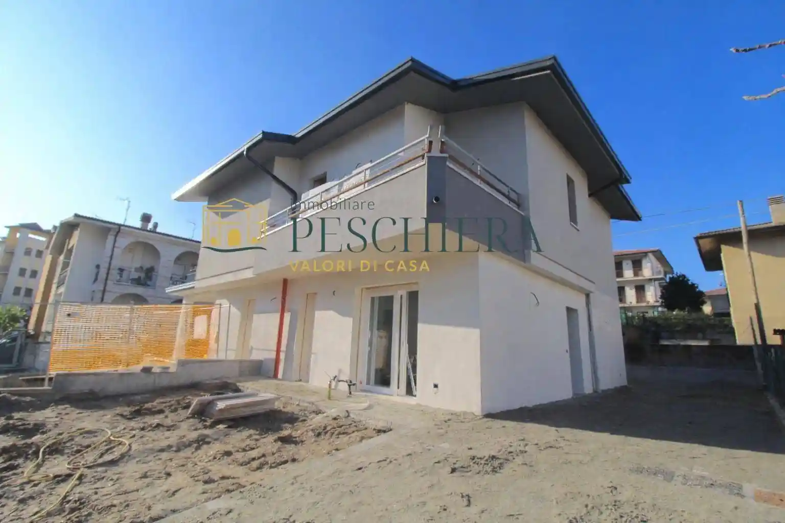 Appartamento in vendita a Peschiera del Garda