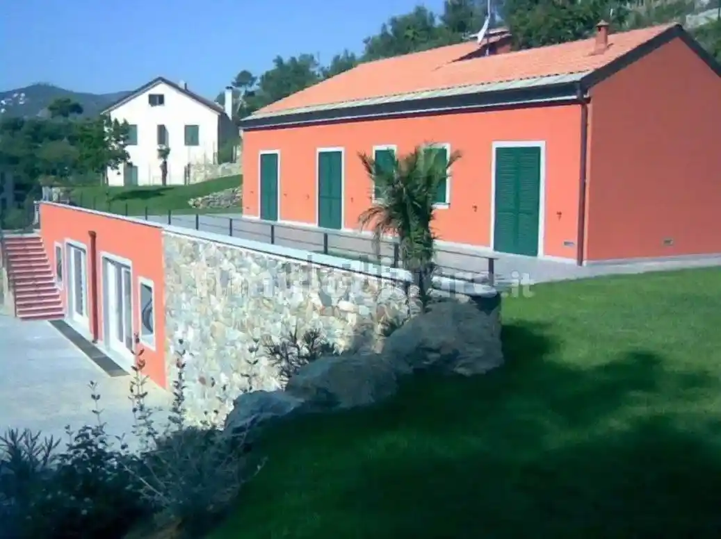 Villa in vendita a Spotorno