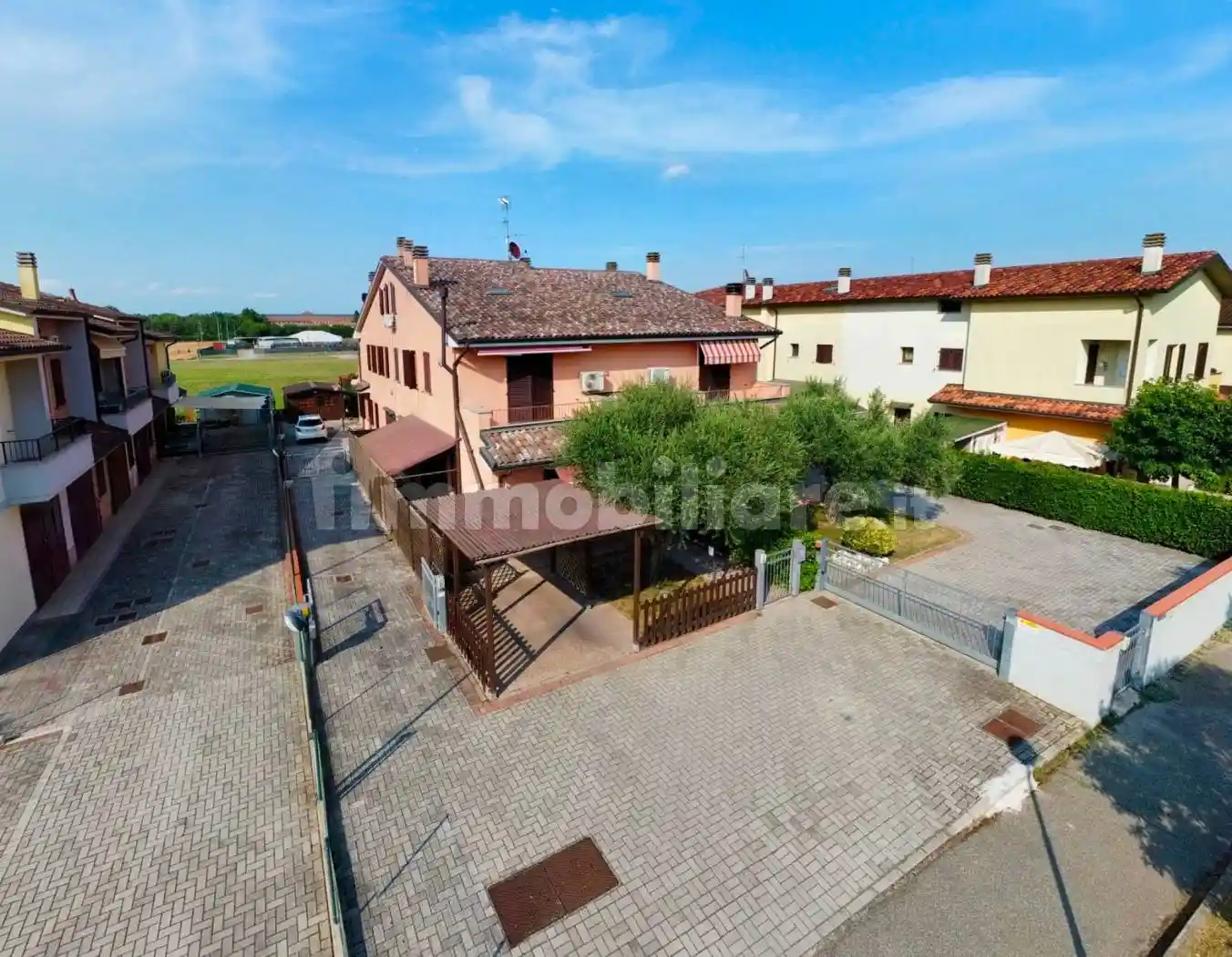 Casa indipendente in vendita a Massa Lombarda