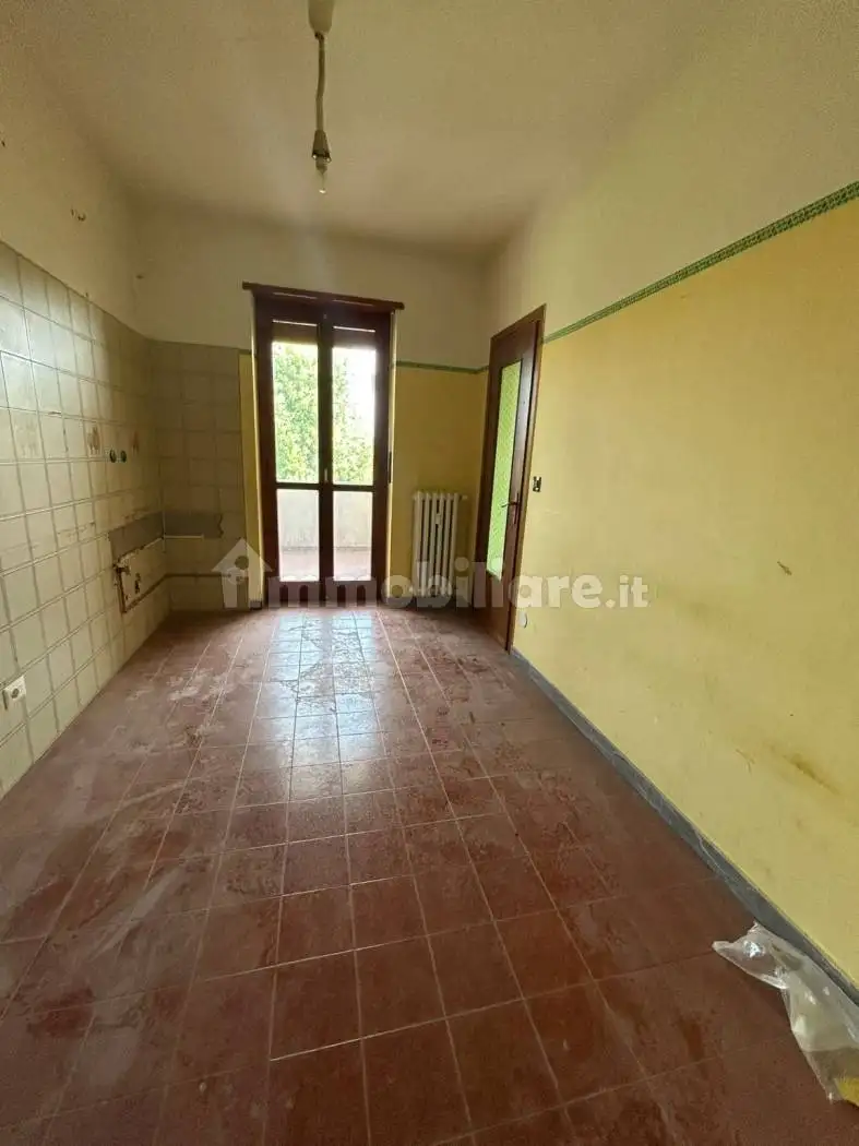 Trilocale via Bagnolo 3/C, Centro, Barge - foto 2