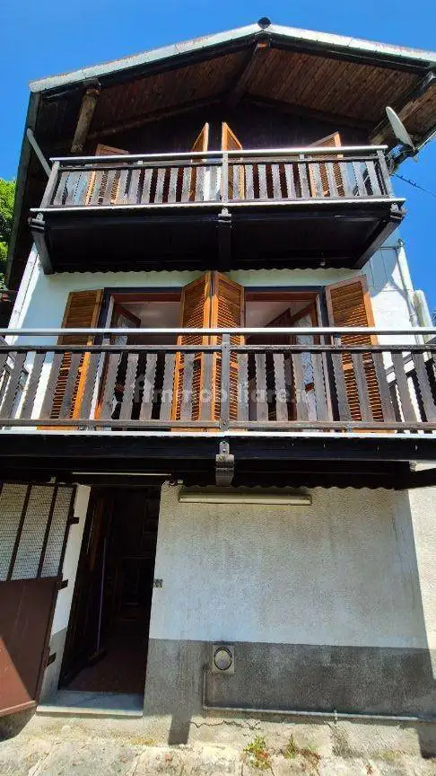 Villa in vendita a Rossa