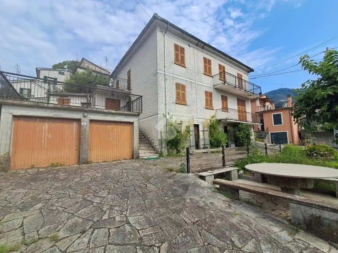 Casa indipendente in vendita a San Colombano Certenoli