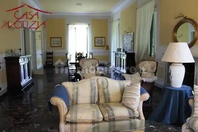 Villa in vendita a Lucca