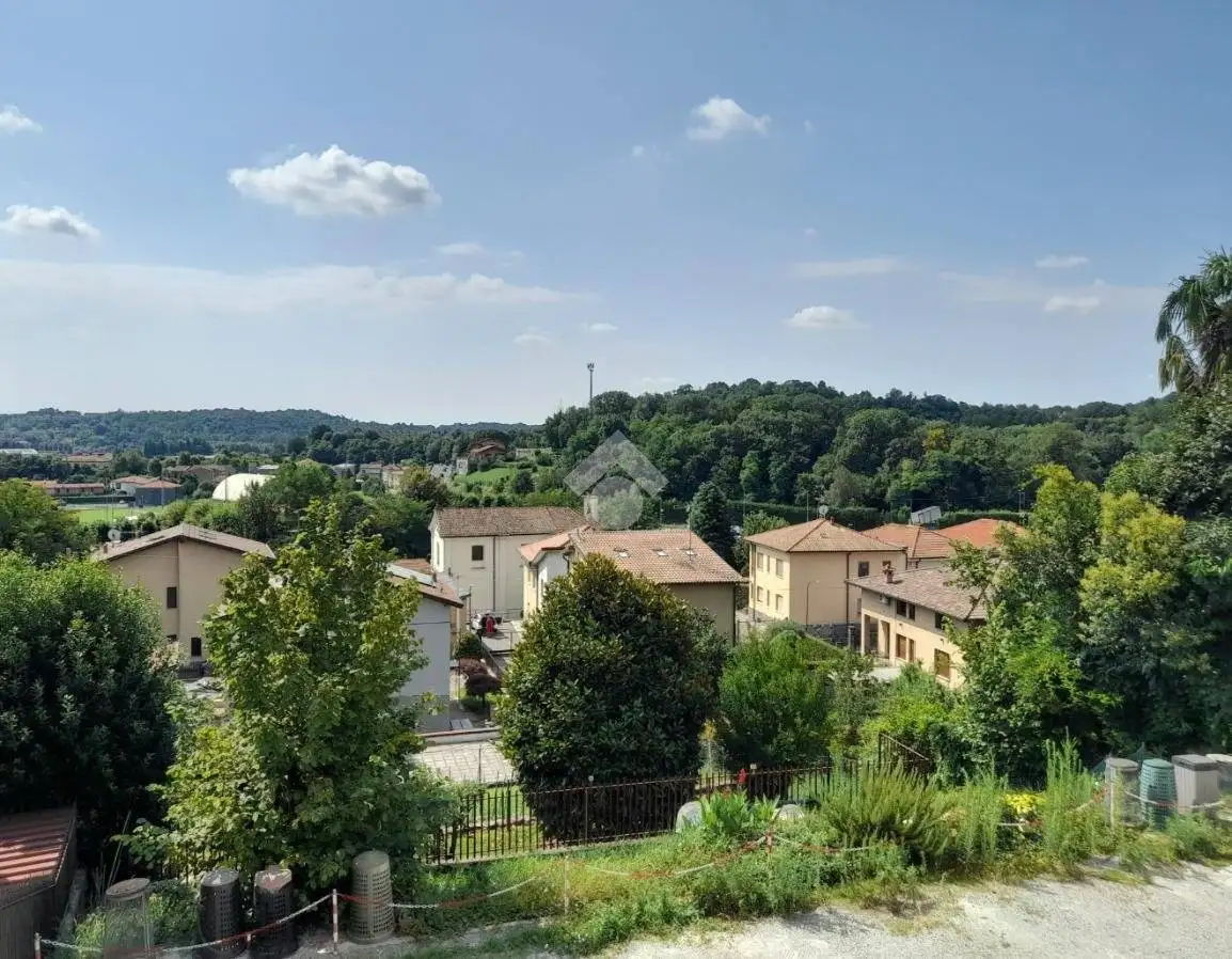 Appartamento in vendita a Anzano del Parco