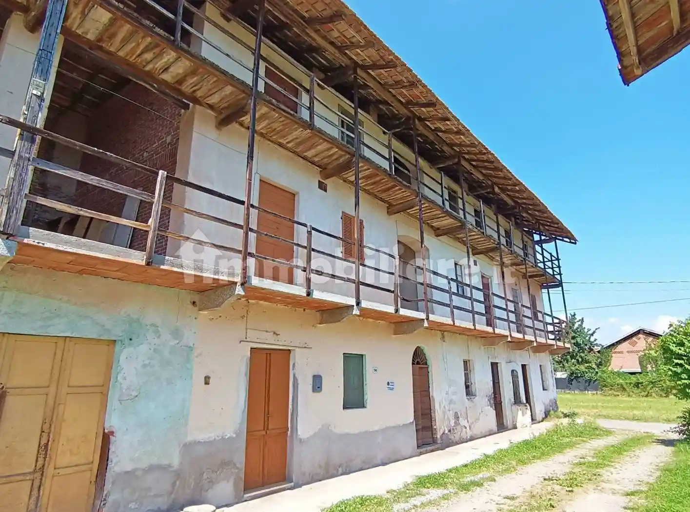 Casa indipendente in vendita a Cureggio