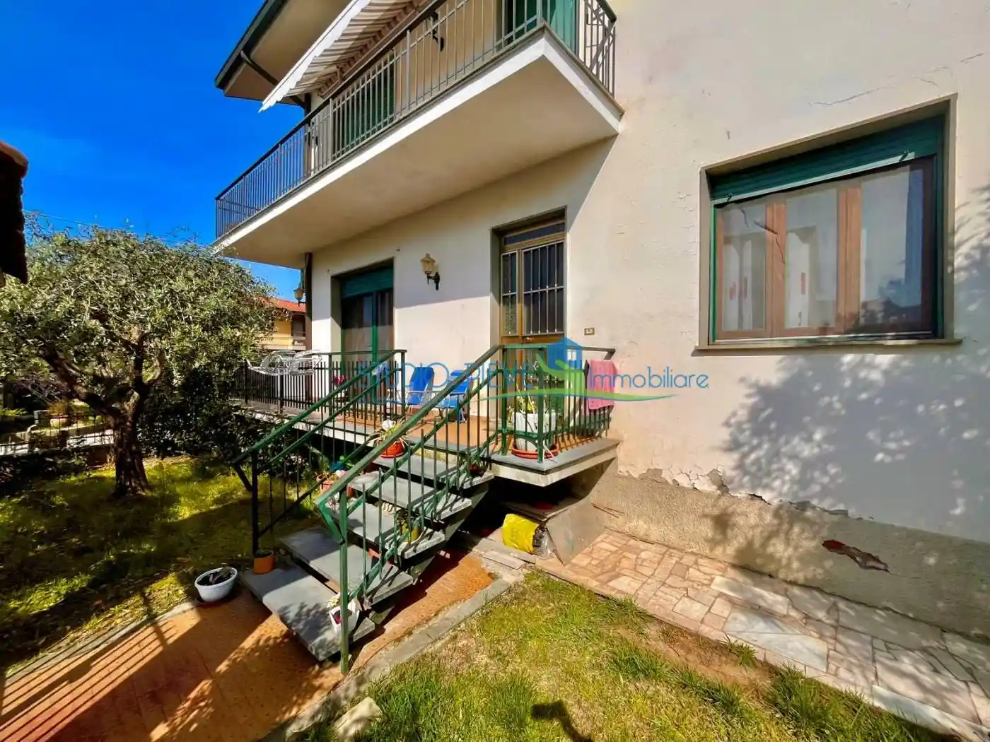 Appartamento in vendita a Massa e Cozzile